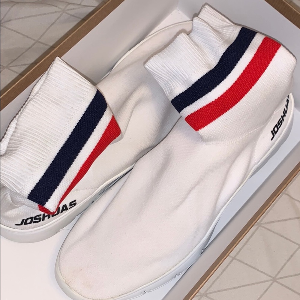 Joshua sanders sock runners
